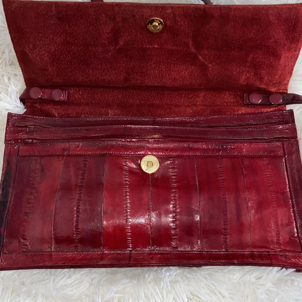 Vintage Bag genuine Eel skin shoulder & clutch bag Dark red magnetic closure - Picture 4 of 16